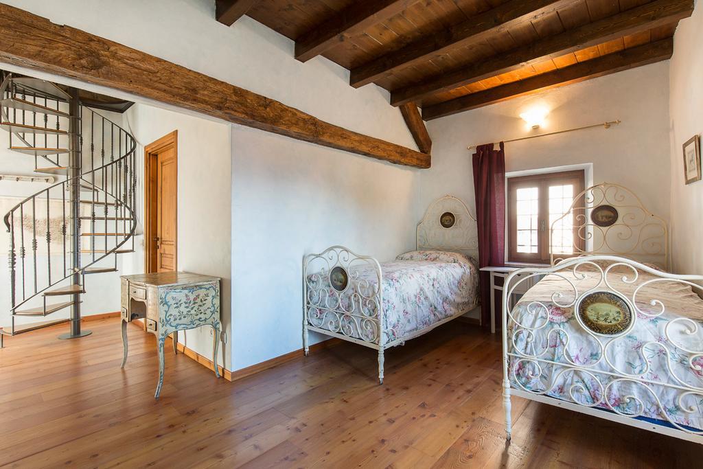Villa Elisette By Impero House ستريزا المظهر الخارجي الصورة